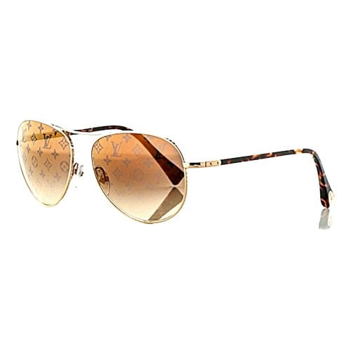 Pre-owned Louis Vuitton Aviator Sunglasses In Brown