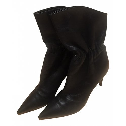 Pre-owned Unützer Leather Ankle Boots In Black