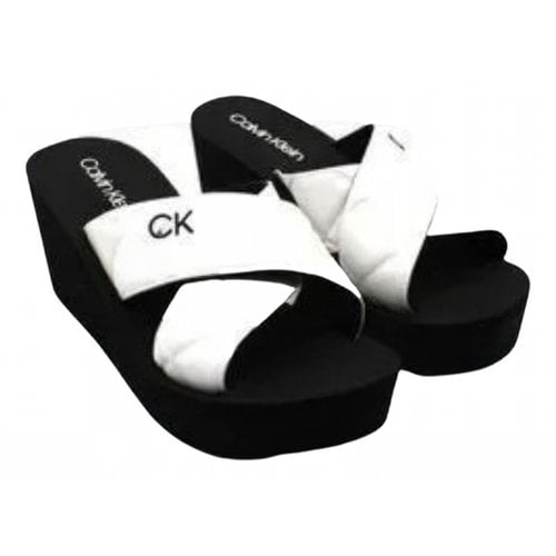 Pre-owned Calvin Klein Cloth Mules In White