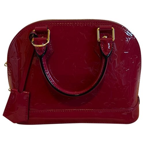 Pre-owned Louis Vuitton Alma Bb Patent Leather Handbag In Burgundy
