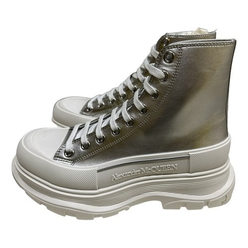 Pre-owned Alexander Mcqueen Leather Boots In Silver