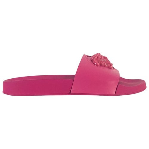 Pre-owned Versace Leather Sandals In Pink