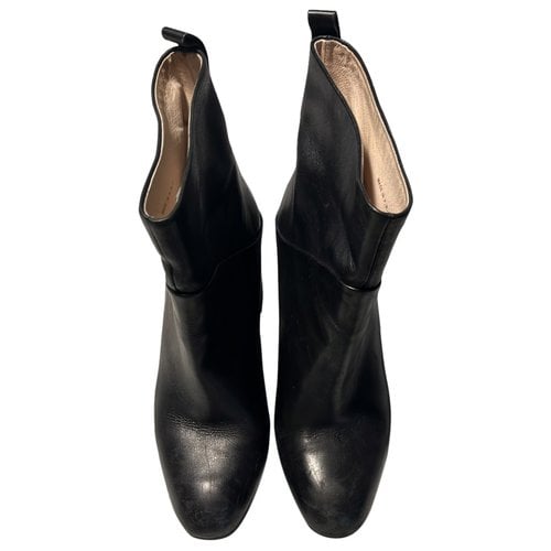 Pre-owned Liujo Leather Ankle Boots In Black