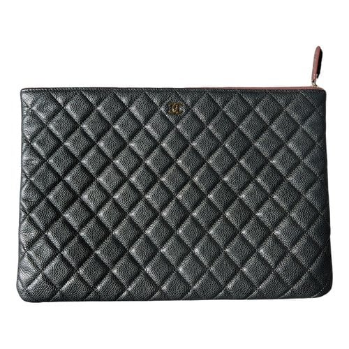 Pre-owned Chanel Timeless/classique Leather Clutch Bag In Black