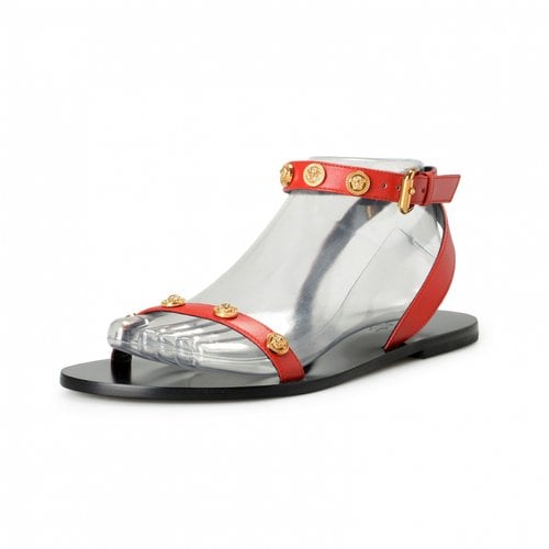 Pre-owned Versace Leather Sandal In Red