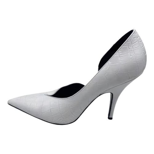 Pre-owned Patrizia Pepe Leather Heels In White