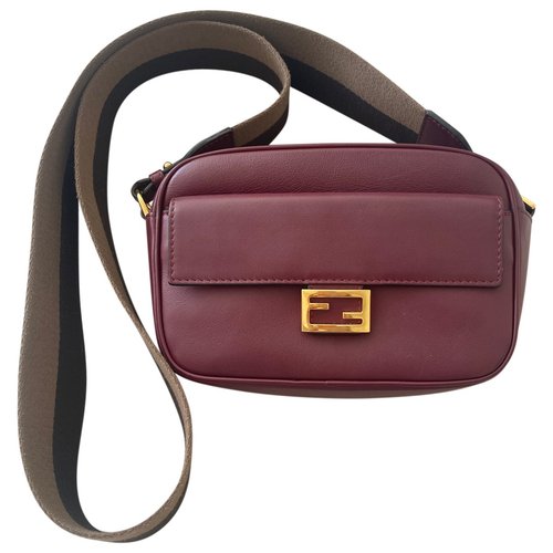 Pre-owned Fendi Camera Case Leather Crossbody Bag In Burgundy