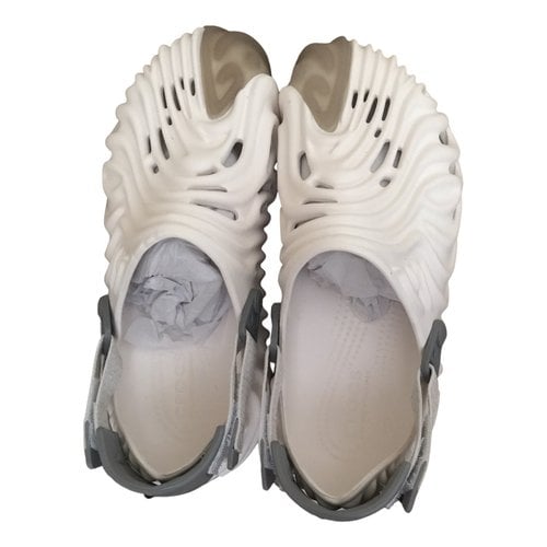 Pre-owned Crocs Exotic Leathers Low Trainers In White