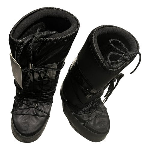 Pre-owned Moon Boot Boots In Black
