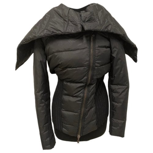 Pre-owned Pinko Puffer In Black