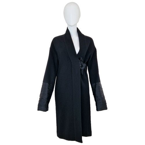 Pre-owned Romeo Gigli Wool Coat In Black