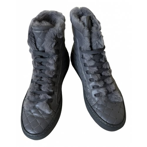 Pre-owned Le Silla Leather Trainers In Grey