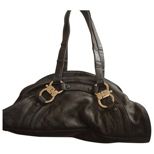 Pre-owned Alessandro Dell'acqua Leather Handbag In Black