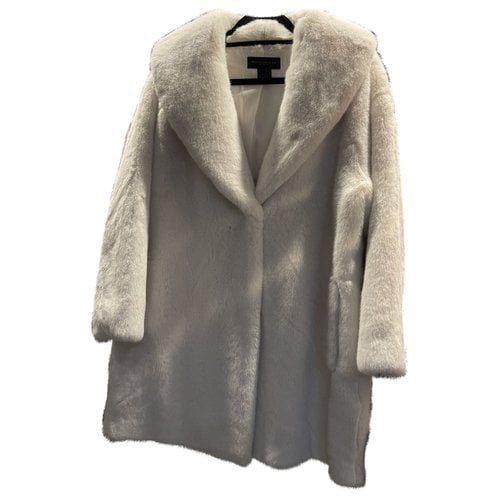Pre-owned Donna Karan Faux Fur Coat In White