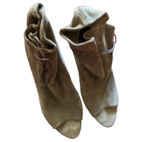 Pre-owned Burberry Open Toe Boots In Camel