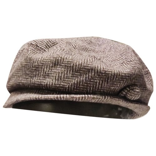 Pre-owned Emporio Armani Wool Beret In Brown