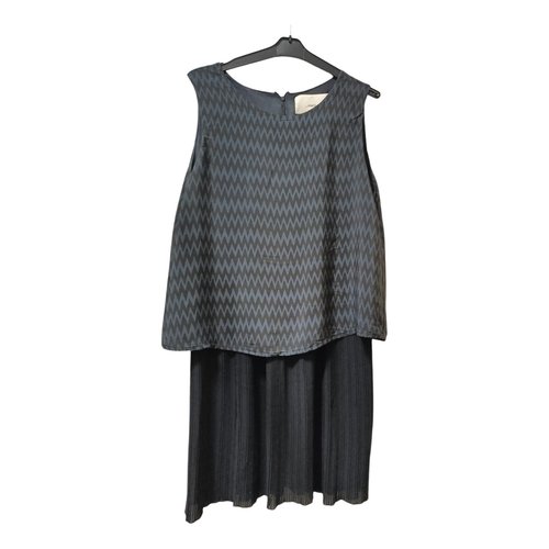 Pre-owned Merci Mid-length Dress In Grey