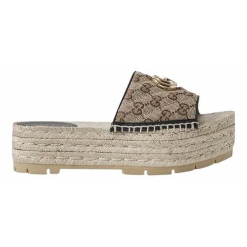 Pre-owned Gucci Leather Espadrilles In Beige