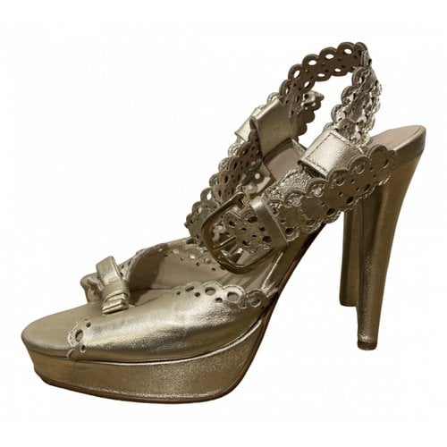 Pre-owned Moschino Leather Sandal In Gold