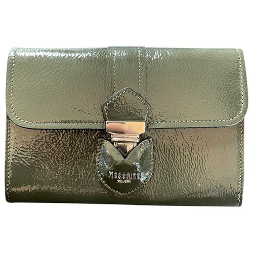 Pre-owned Moschino Leather Clutch Bag In Green