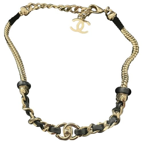 Pre-owned Chanel Cc Yellow Gold Necklace