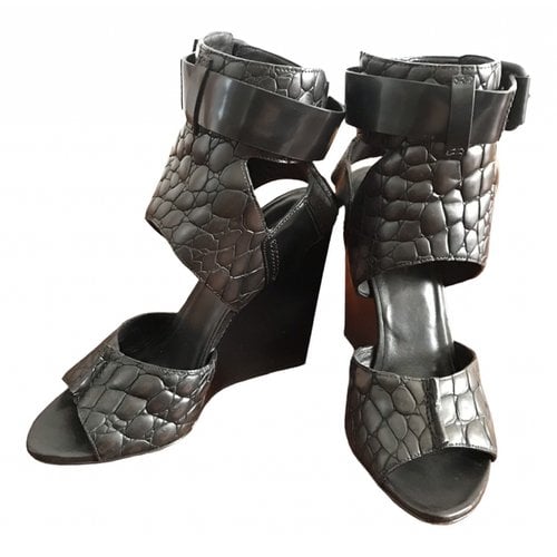 Pre-owned Alexander Wang Leather Sandals In Black
