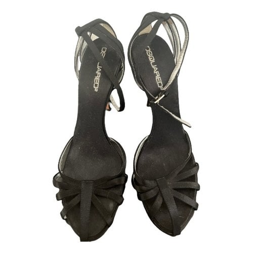 Pre-owned Dsquared2 Cloth Sandals In Black