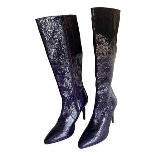 Pre-owned Mugnai Patent Leather Boots In Purple