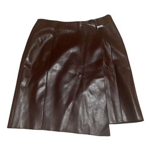 Pre-owned Versace Vegan Leather Mid-length Skirt In Burgundy