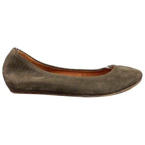 Pre-owned Lanvin Leather Flats In Brown