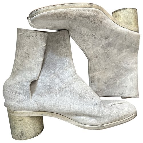 Pre-owned Maison Margiela Tabi Boots In White