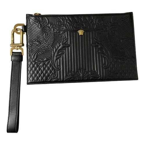 Pre-owned Versace Leather Small Bag In Black