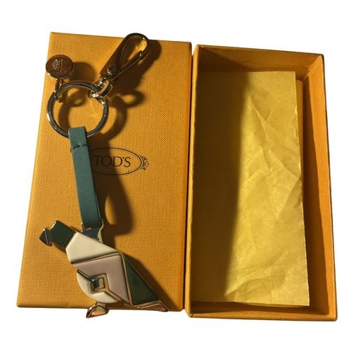 Pre-owned Tod's Leather Key Ring In Green