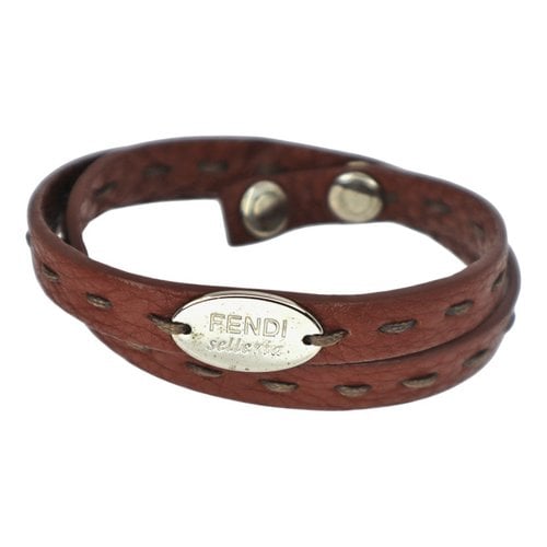 Pre-owned Fendi Leather Bracelet In Brown