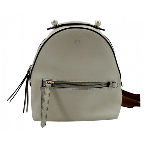 Pre-owned Fendi Leather Backpack In White