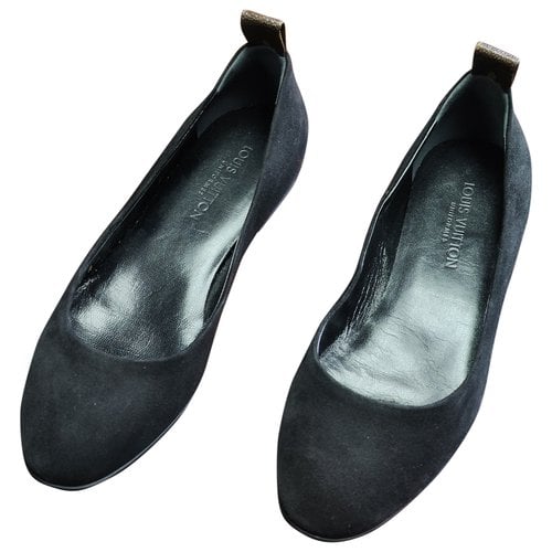 Pre-owned Louis Vuitton Ballet Flats In Black