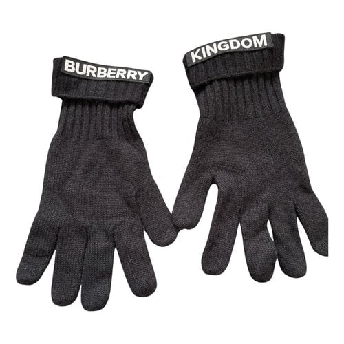Pre-owned Burberry Cashmere Gloves In Black