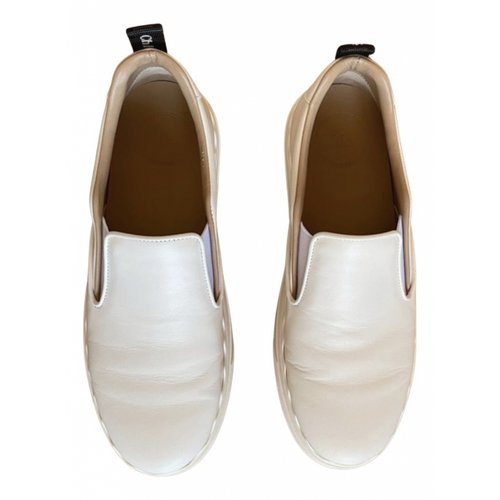 Pre-owned Chloé Lauren Leather Trainers In White