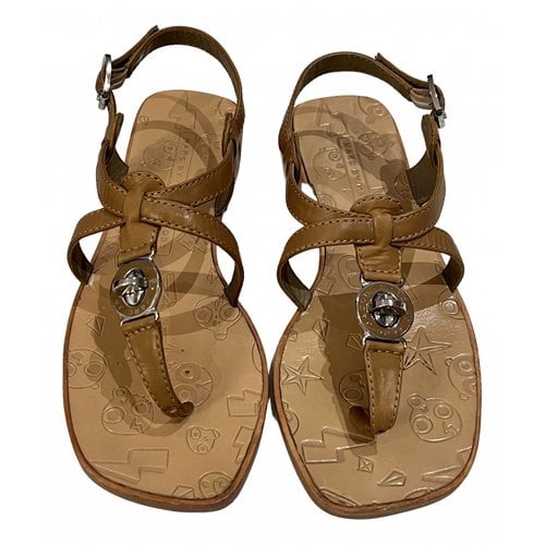 Pre-owned Marc By Marc Jacobs Leather Sandals In Beige