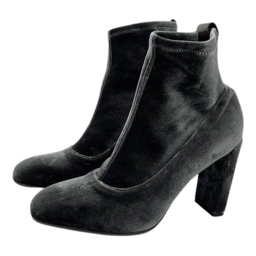 Pre-owned Aeyde Velvet Ankle Boots In Grey