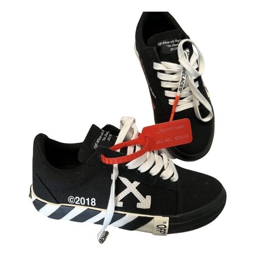 Pre-owned Off-white Low Top Leather Trainers In Black