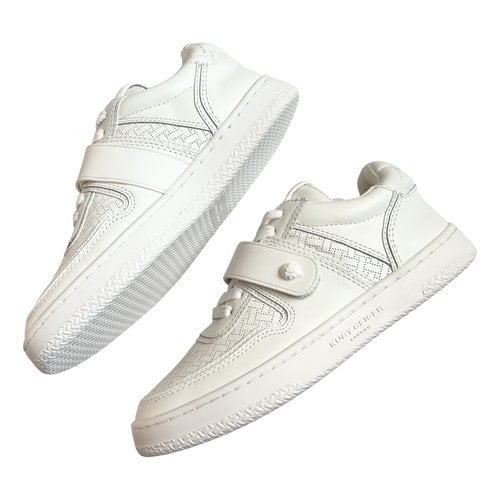 Pre-owned Kurt Geiger Leather Trainers In White