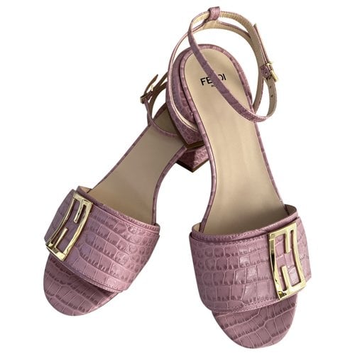 Pre-owned Fendi Leather Sandal In Purple