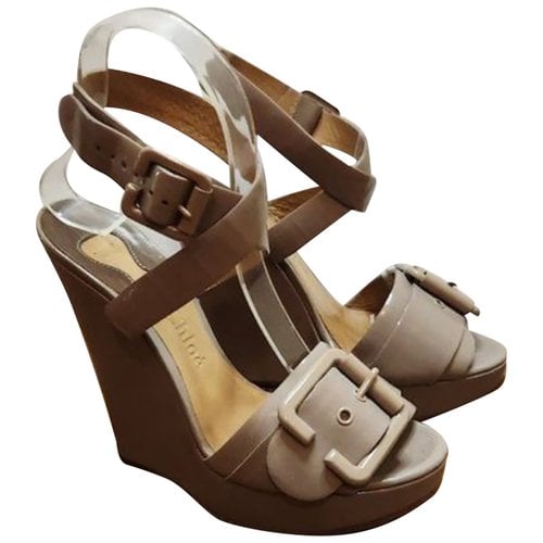 Pre-owned Chloé Leather Sandal In Grey