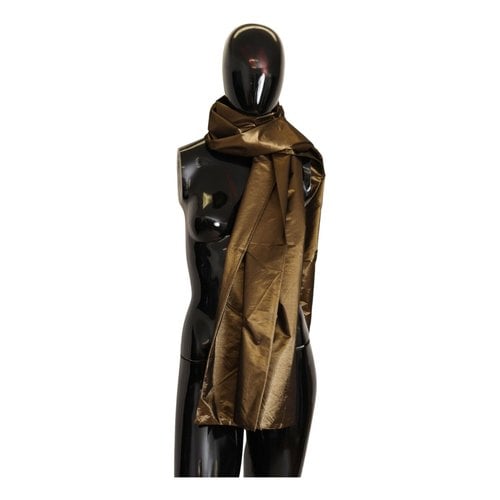 Pre-owned Dolce & Gabbana Scarf In Gold