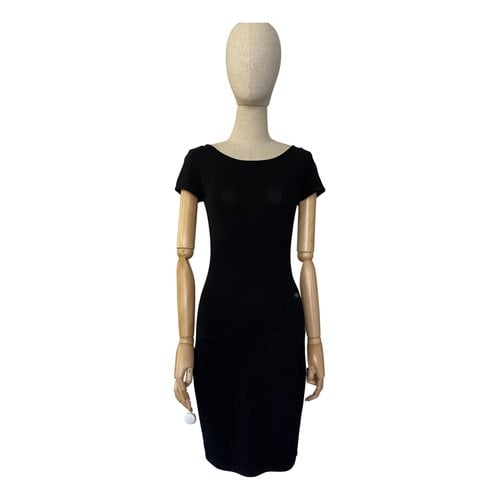 Pre-owned Chanel Mid-length Dress In Black