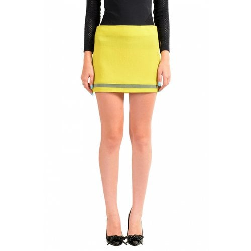 Pre-owned Dsquared2 Wool Mini Skirt In Yellow