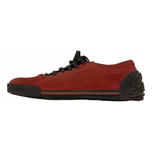 Pre-owned Gucci Trainers In Red