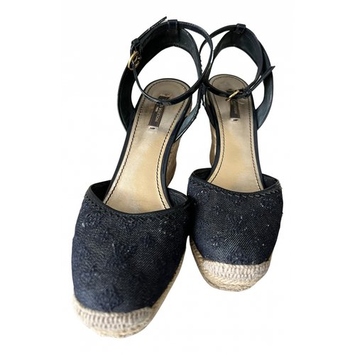 Pre-owned Louis Vuitton Leather Espadrilles In Navy