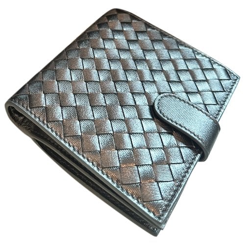 Pre-owned Bottega Veneta Intrecciato Leather Wallet In Metallic